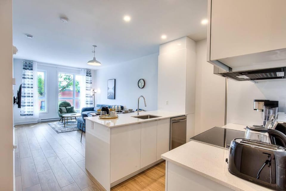 Coffee/tea facilities, Kitchen or kitchenette, toaster