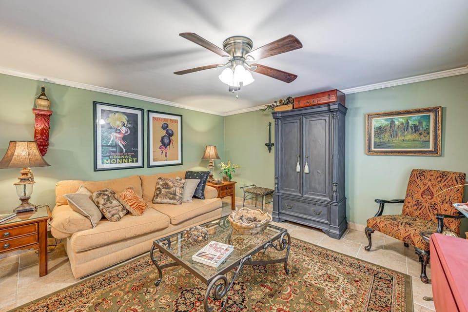 'Chateau on Compass Creek' Quiet Hayesville Escape Apartment in Shooting Creek