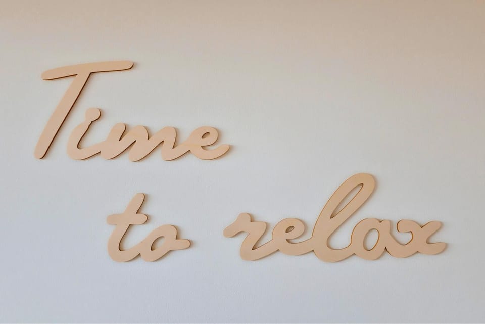 Decorative detail, Text overlay