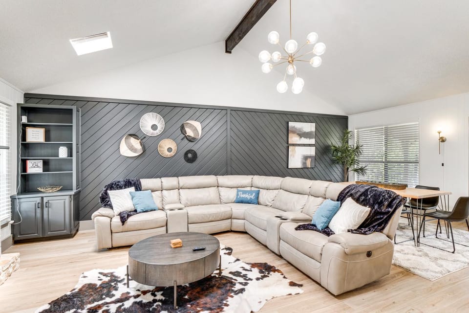 Modern Georgetown Home Less Than 2 Mi to Blue Hole Park! House in Georgetown