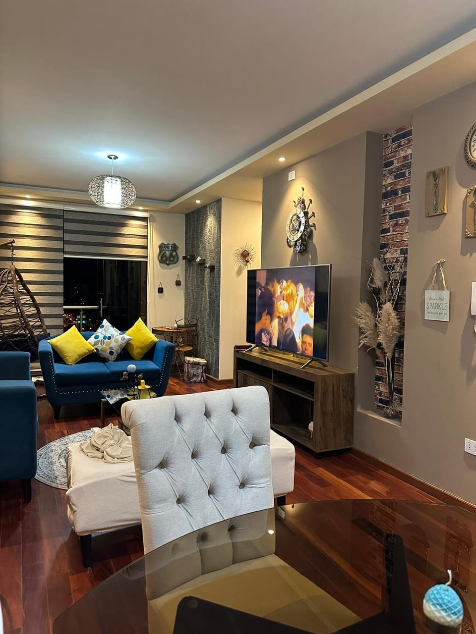 Departamento de lujo domotizado en la mejor zona de Cochabamba, frente al Paseo Aranjuez Apartment in Cochabamba