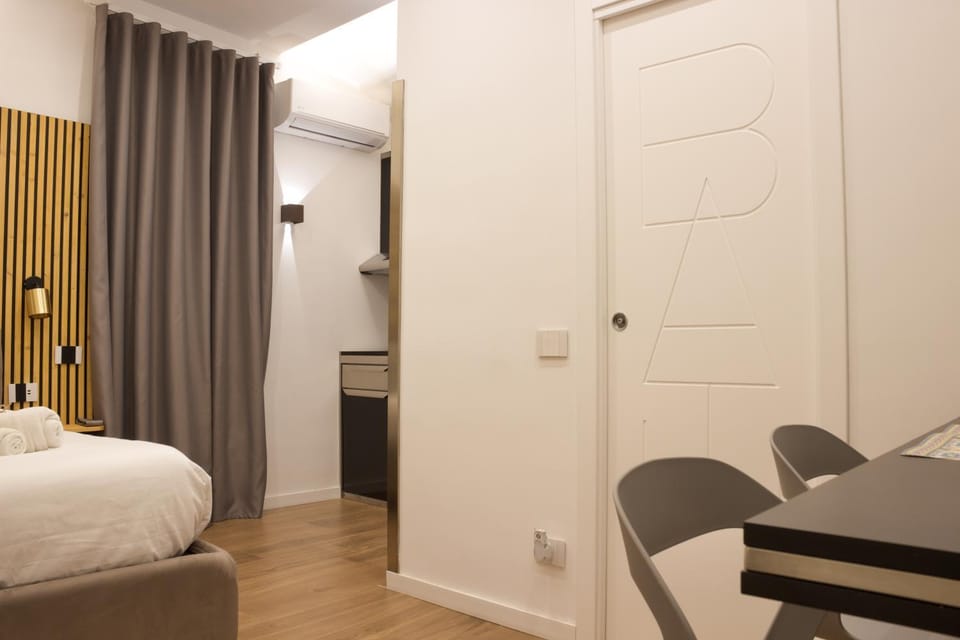 the napolitaner - single House in Naples