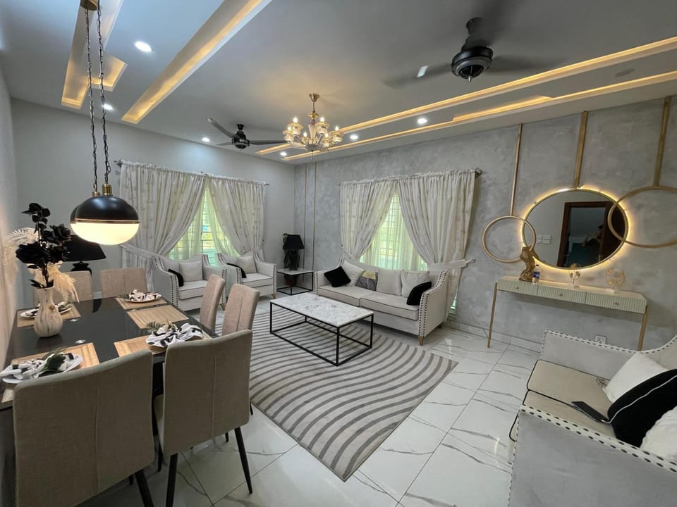 Living room, Seating area