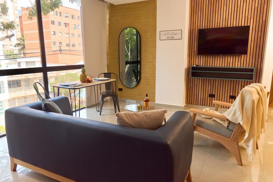Rosa Negra Retreat | Cozy Stadio Aparta-Suite Apartment in Medellin