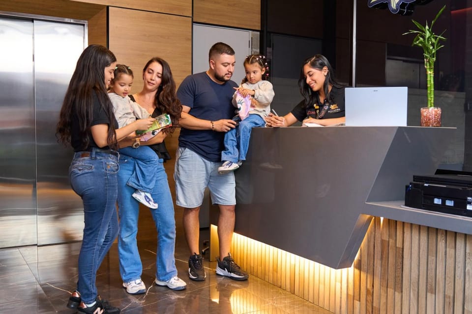 Stadio Comfort | Rosa Negra Cozy Aparta-Suite Apartment in Medellin