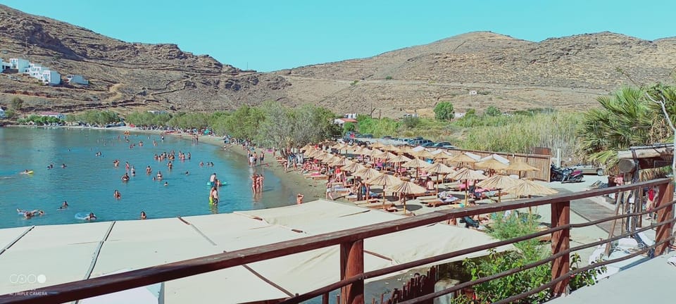 Nearby landmark, Restaurant/places to eat, Lounge or bar, Beach