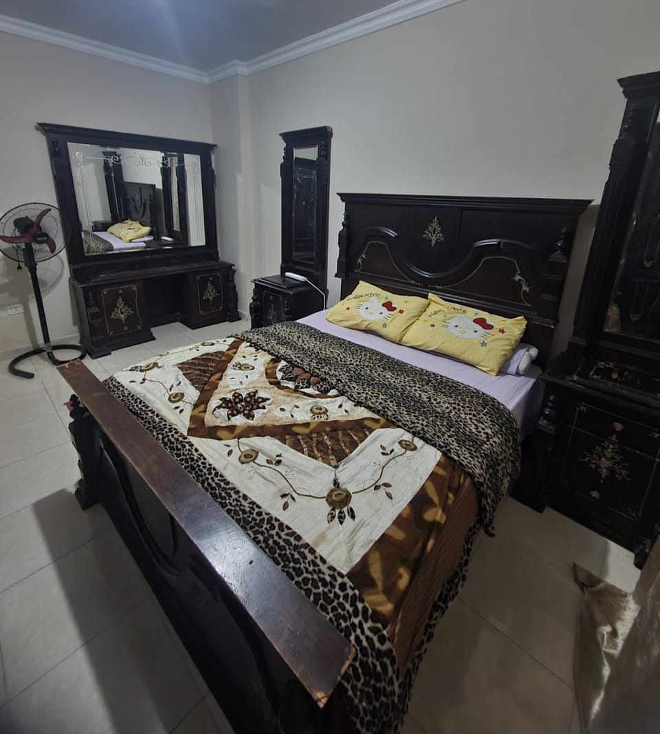شقه مفروش للايجار كمبوند جاردينيا سيتي 1 Apartment in New Cairo City