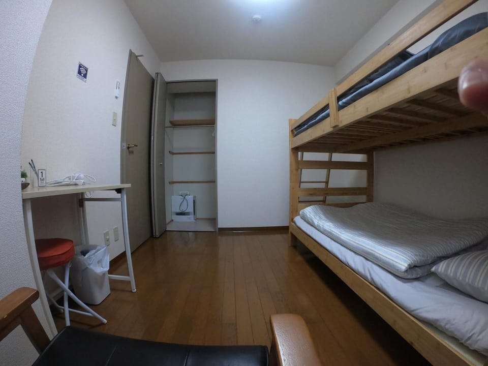 Photo of the whole room, Bedroom, bunk bed