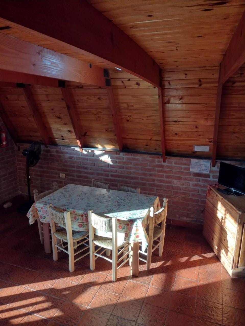 Communal lounge/ TV room, Dining area