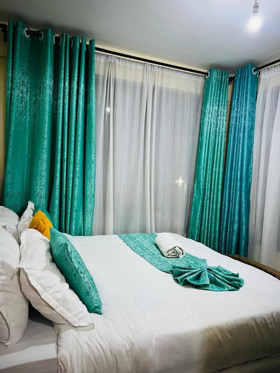 Jay Homes - Ultra Modern Master Ensuite Runana Apartments Apartment in Kenya