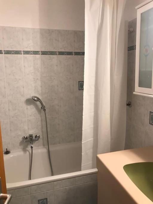 2 pièces central & nature Apartment in Bagnes