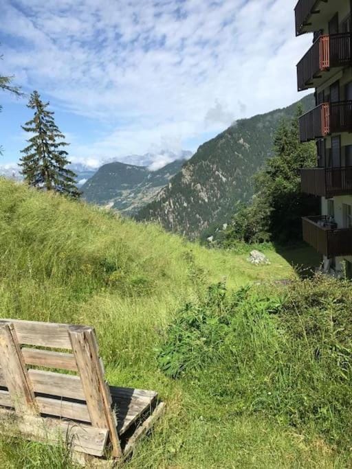 2 pièces central & nature Apartment in Bagnes