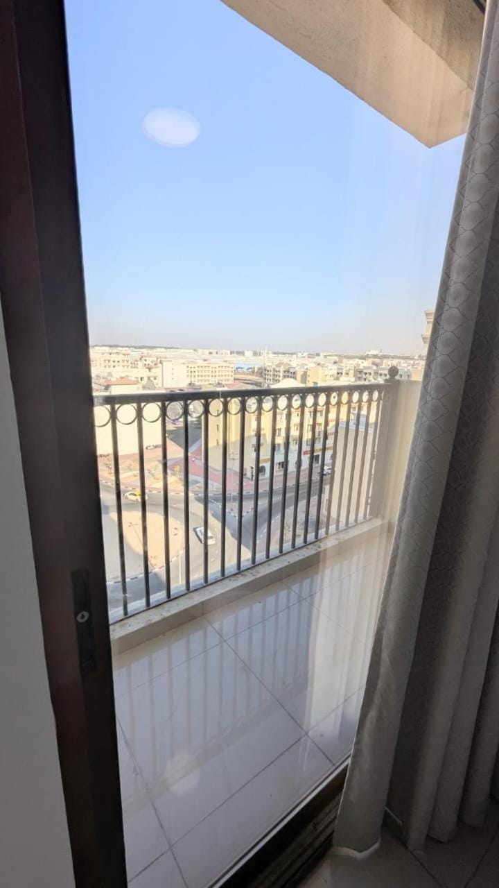 View (from property/room), City view