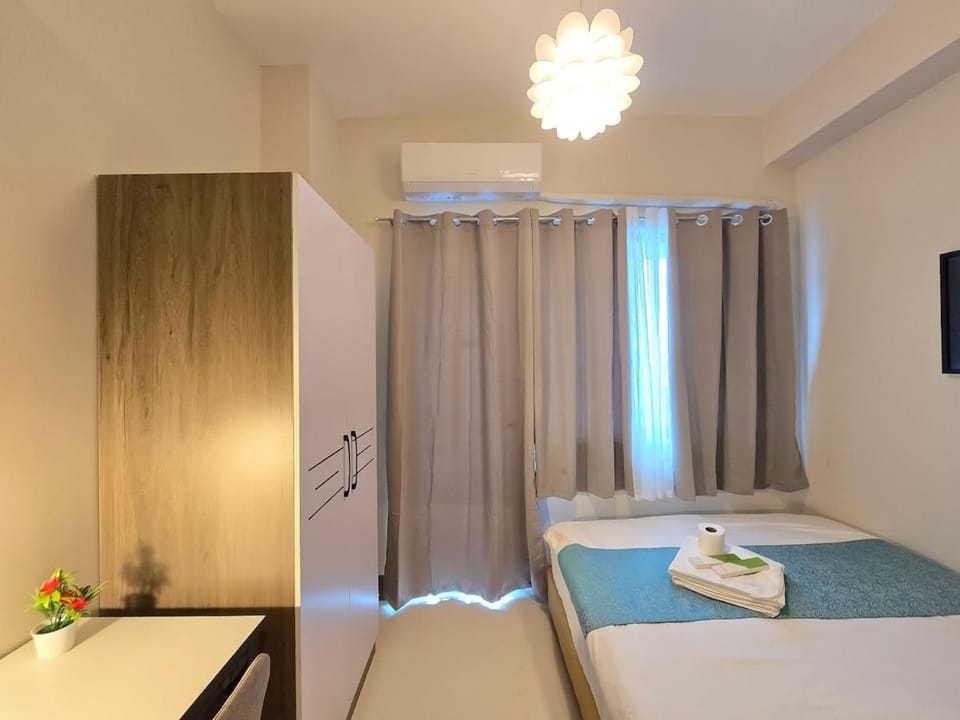1BR Condotel with Balcony at FAME Residences #FM46 Apartment in Mandaluyong