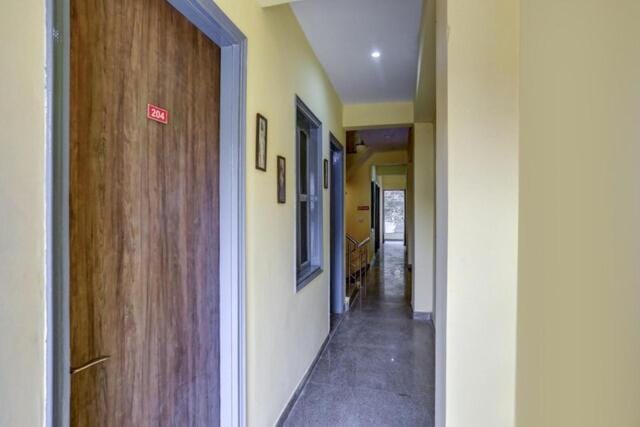 Tipsyy 011 Hotel in Gurugram
