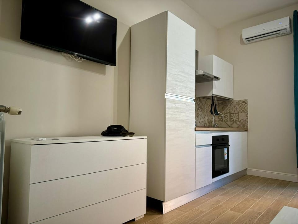 Premium One-Bedroom Apartment plus sofa bed, Near Vatican - newly renovated Apartment in Rome
