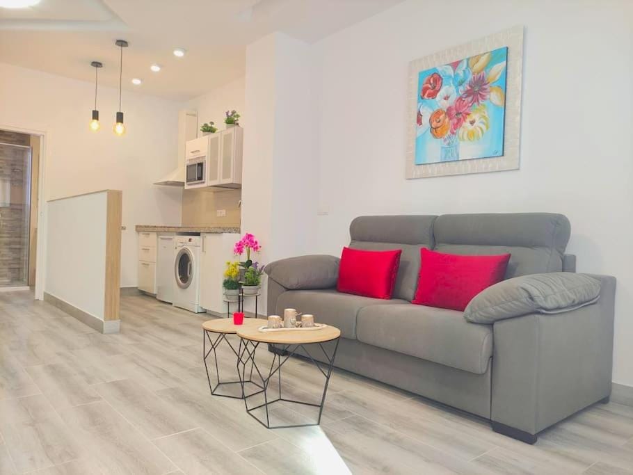 Sevilla Railway - Studio Apartment in Seville