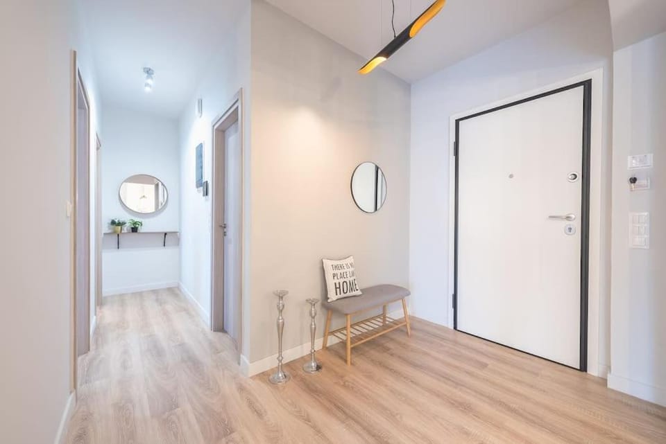 Modern Family Apartment with Rooftop Acropolis View Access Apartment in Athens