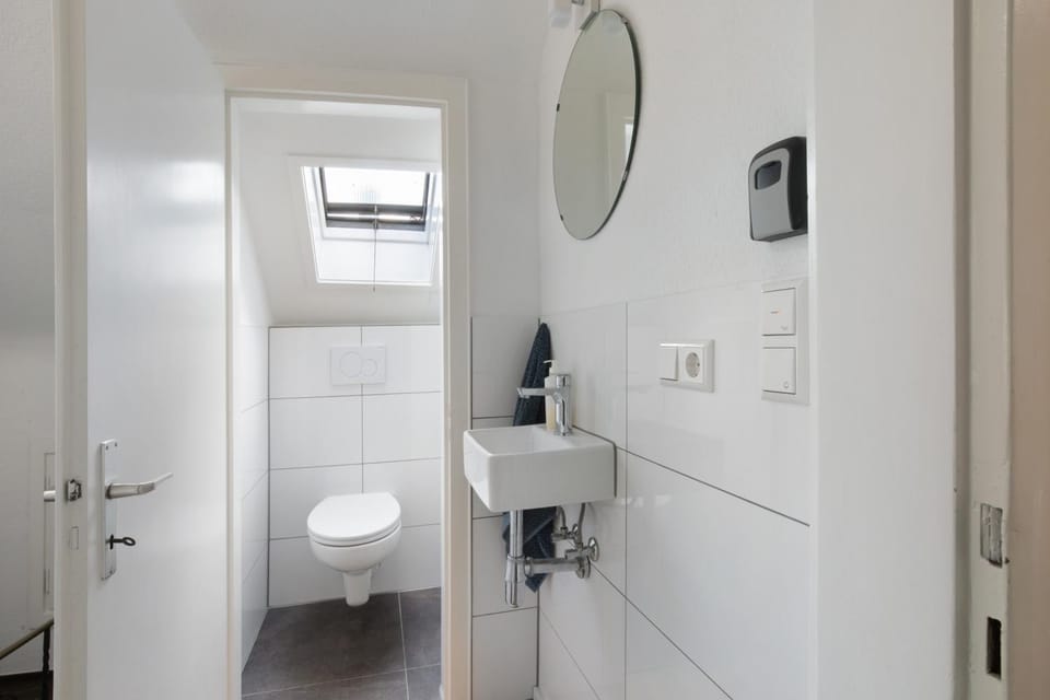 Bathroom, Living room