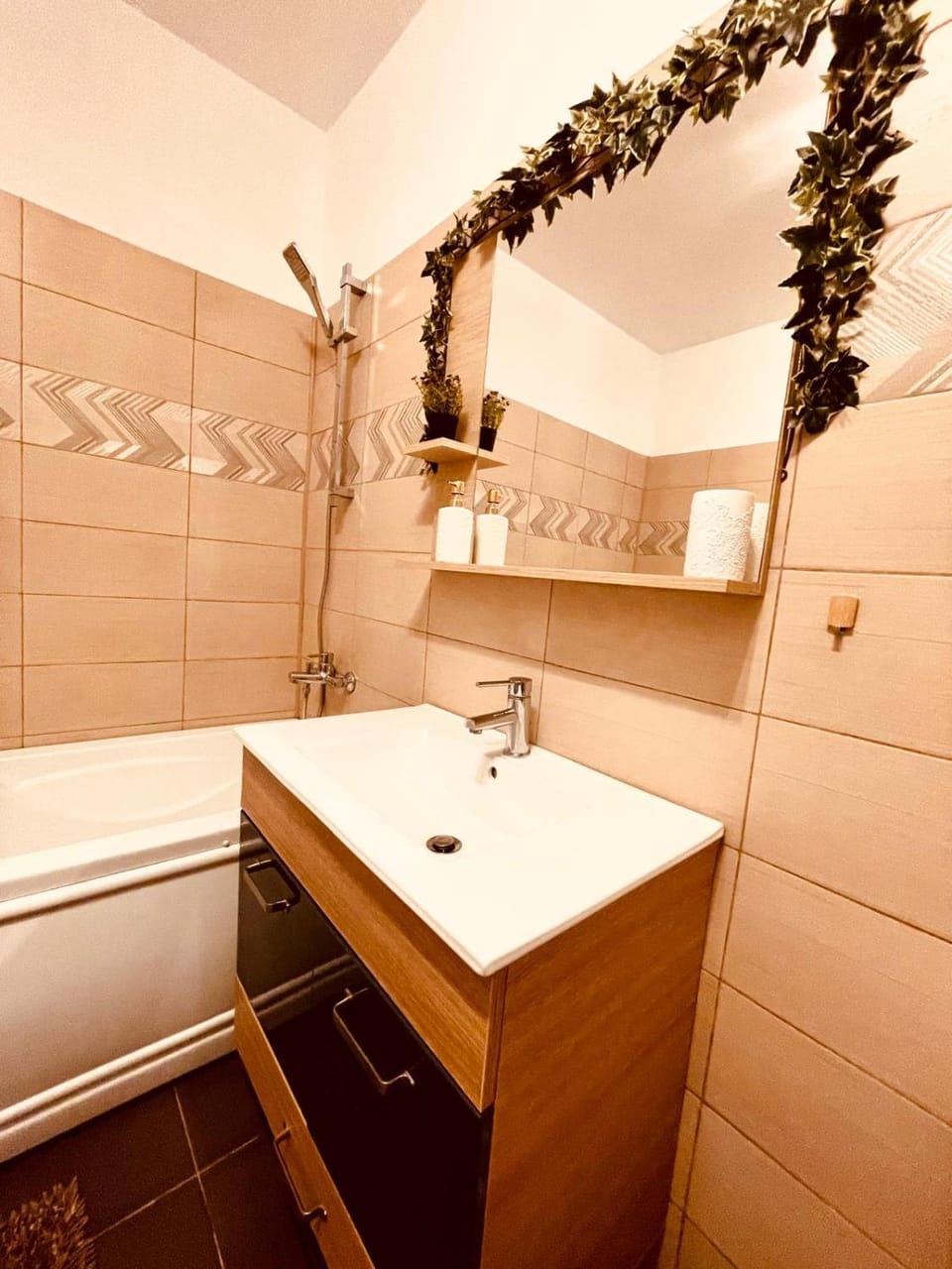 Shower, Bathroom, Bath