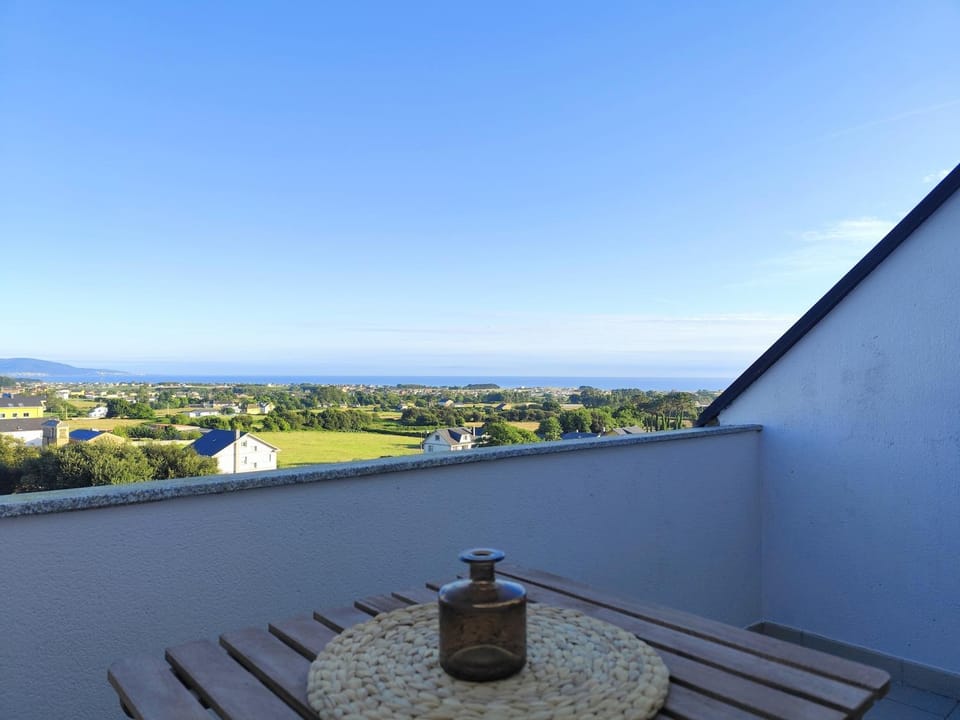 Natural landscape, Balcony/Terrace, Sea view
