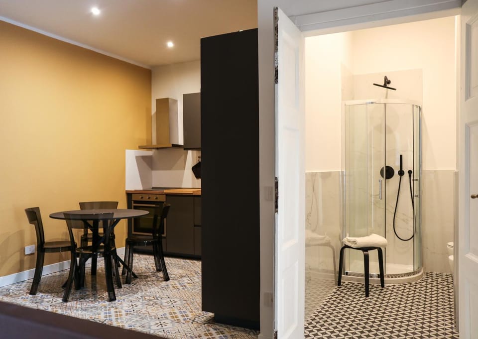 Shower, Bathroom, Kitchen or kitchenette, Dining area