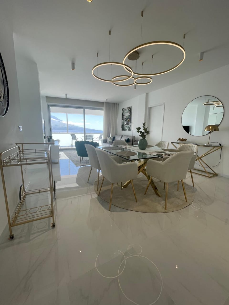 Living room, Dining area
