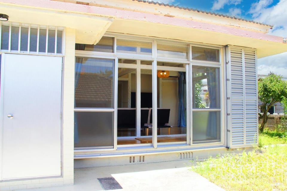 Beach Front Nago Okinawa ビーチフロント名護沖縄 Apartment in Okinawa Prefecture
