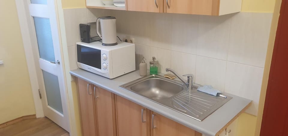 Coffee/tea facilities, Kitchen or kitchenette