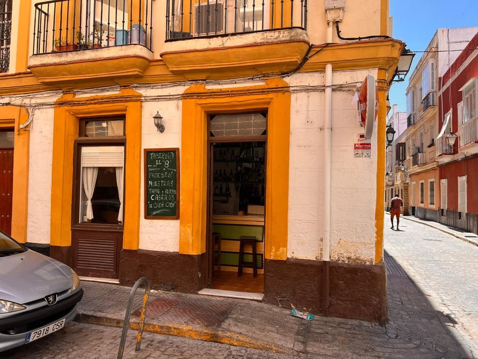 Apartamento céntrico Hércules Apartment in Cadiz