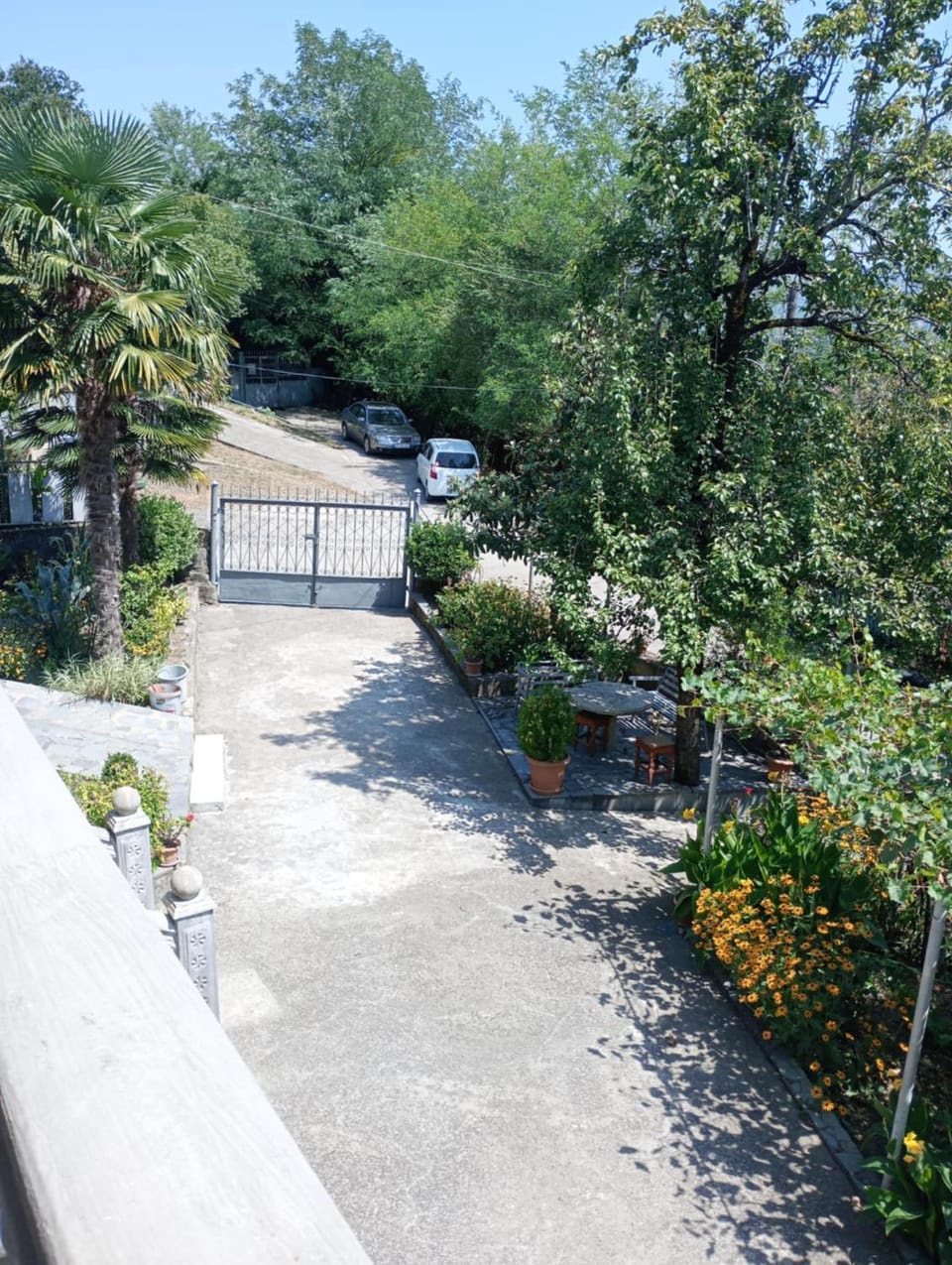 Garden, Garden view