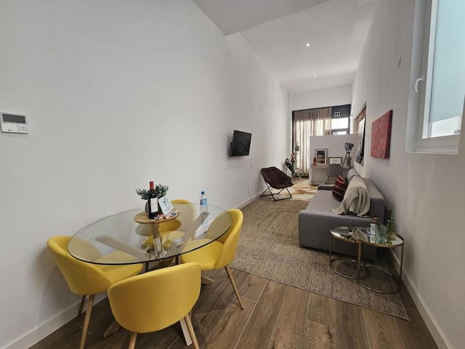 The Gabriels con terraza Apartment in Madrid