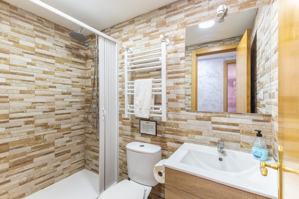 Bathroom, Living room