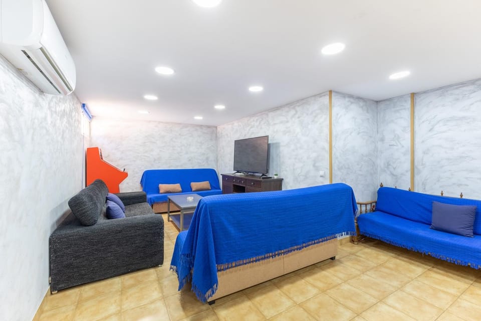 Property building, Living room