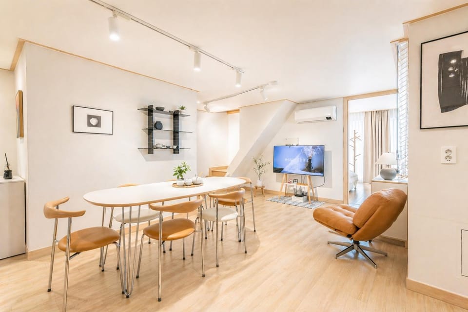 TV and multimedia, Living room, Seating area