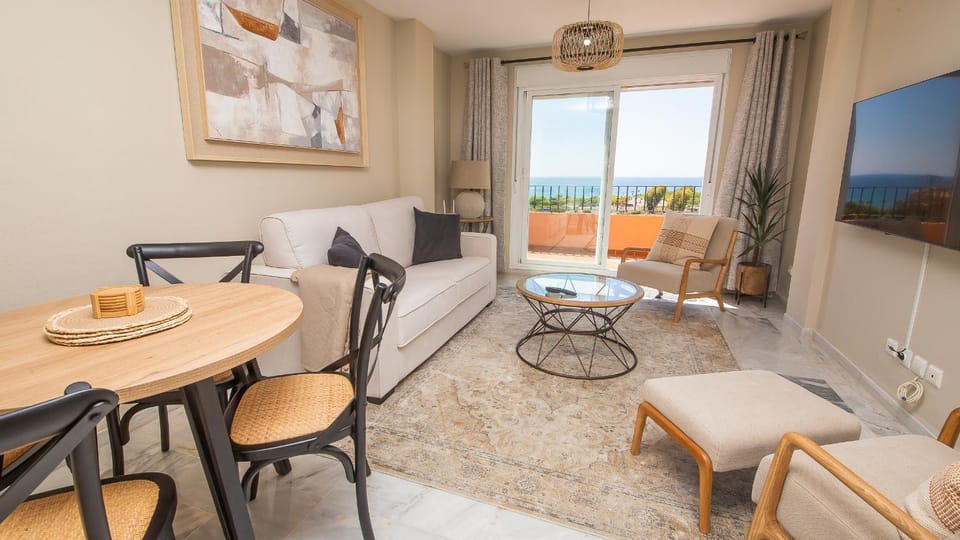 Los Hidalgos Golf 8G1 Apartment in Costa del Sol