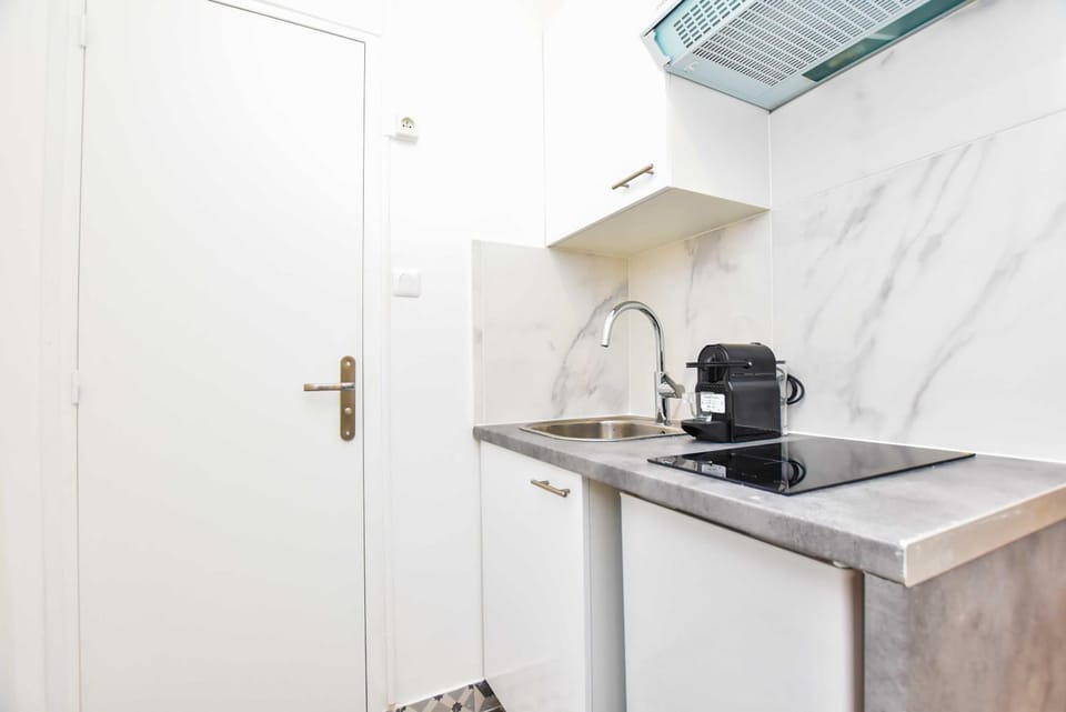 Property building, Kitchen or kitchenette