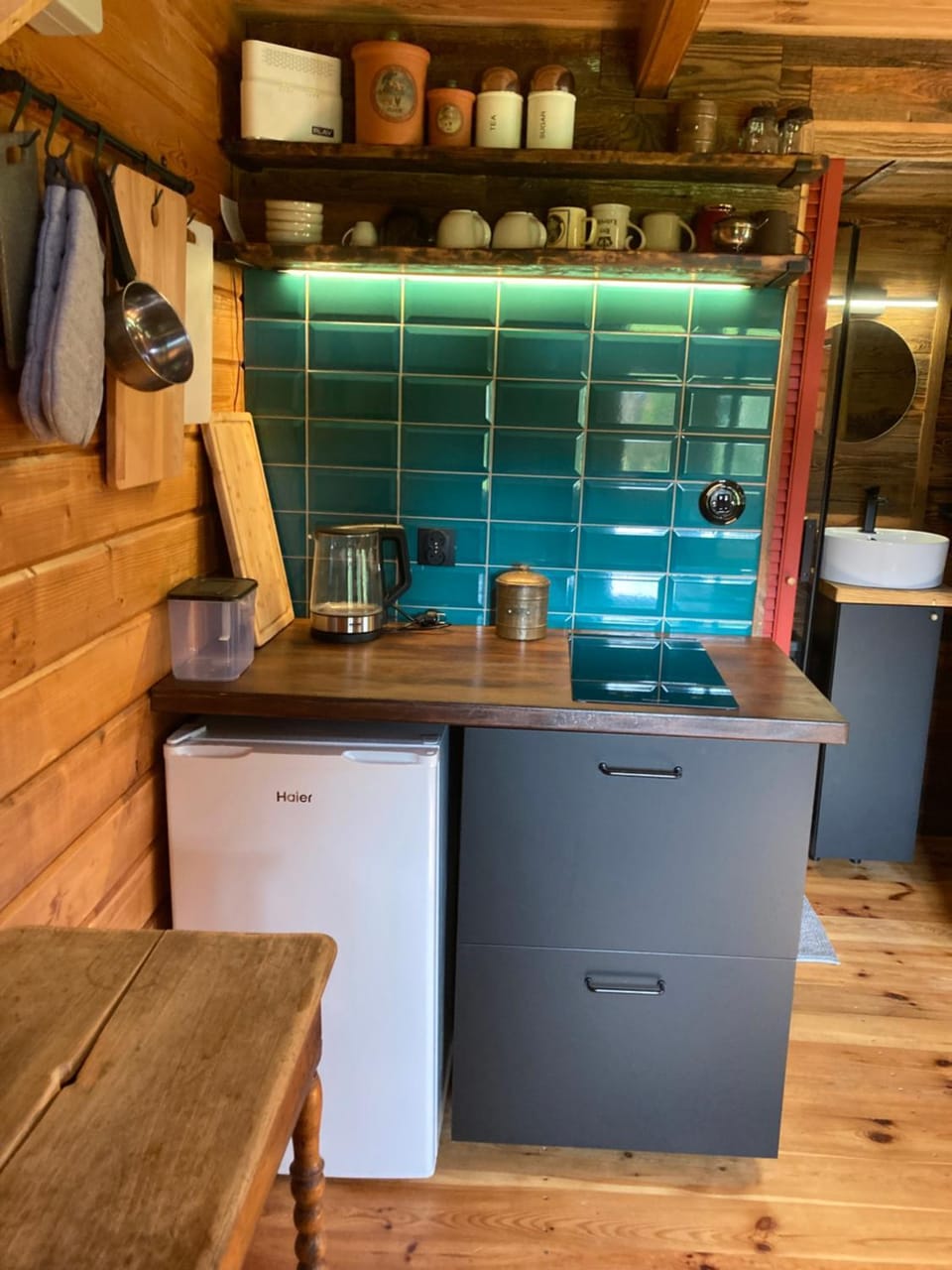 Coffee/tea facilities