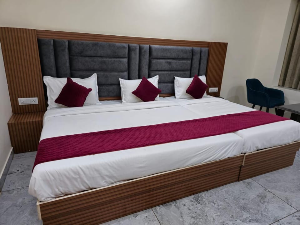 Satya Residency Hotel in Punjab