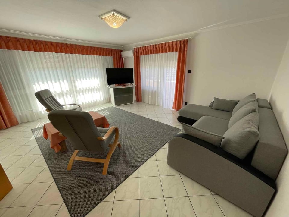 Balcony/Terrace, Living room