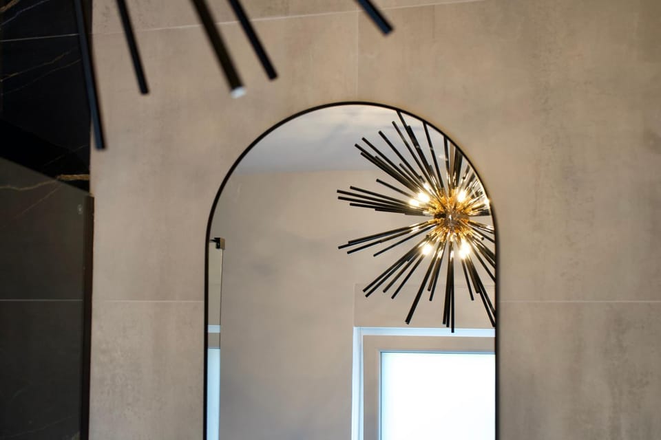 Bathroom, Decorative detail