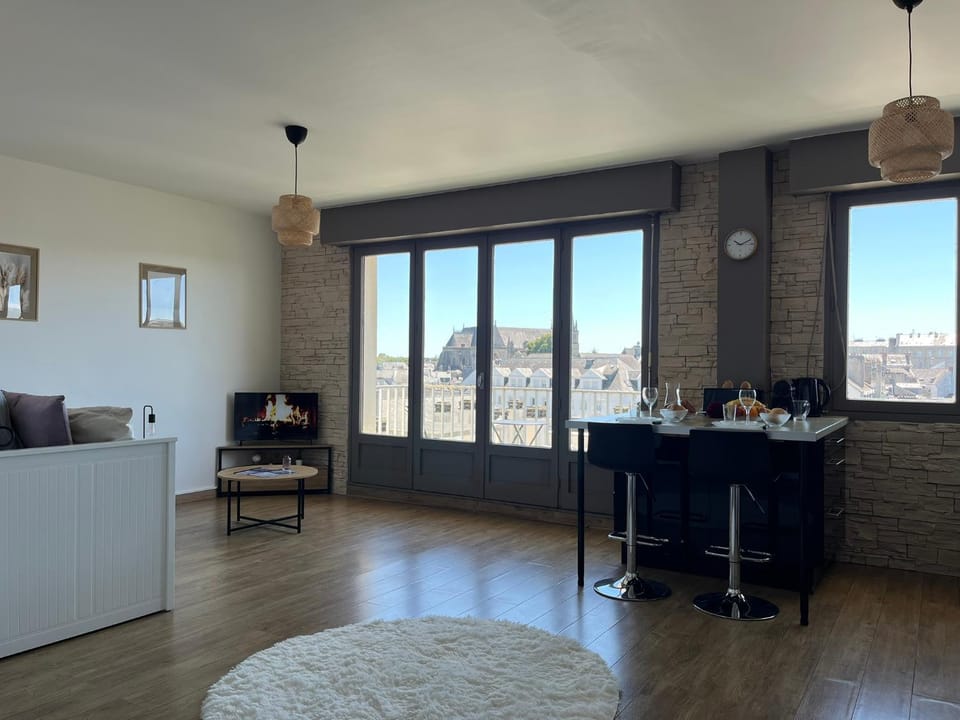 Living room, Seating area, Dining area