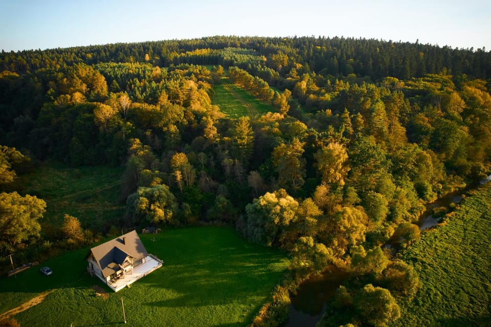 Property building, Spring, Day, Natural landscape, Bird's eye view, Mountain view