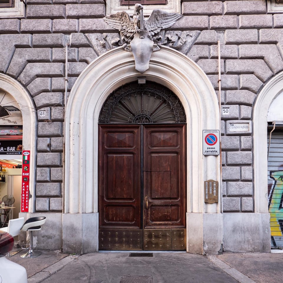 Property building, Facade/entrance