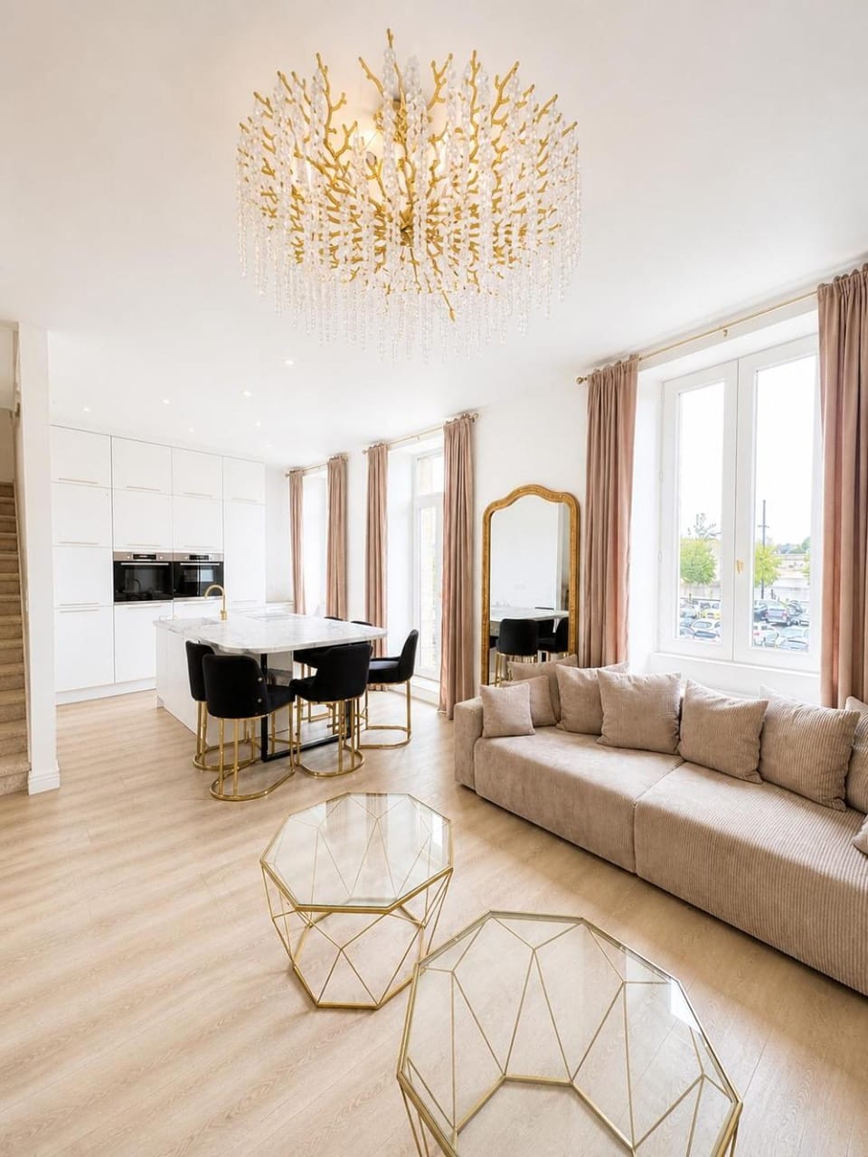 Vue port & ville close maison lumineuse 6 pers Apartment in Concarneau