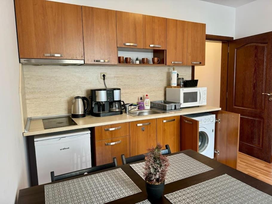 Прекрасно място за нощувки в Слънчев бряг Apartment in Sunny Beach