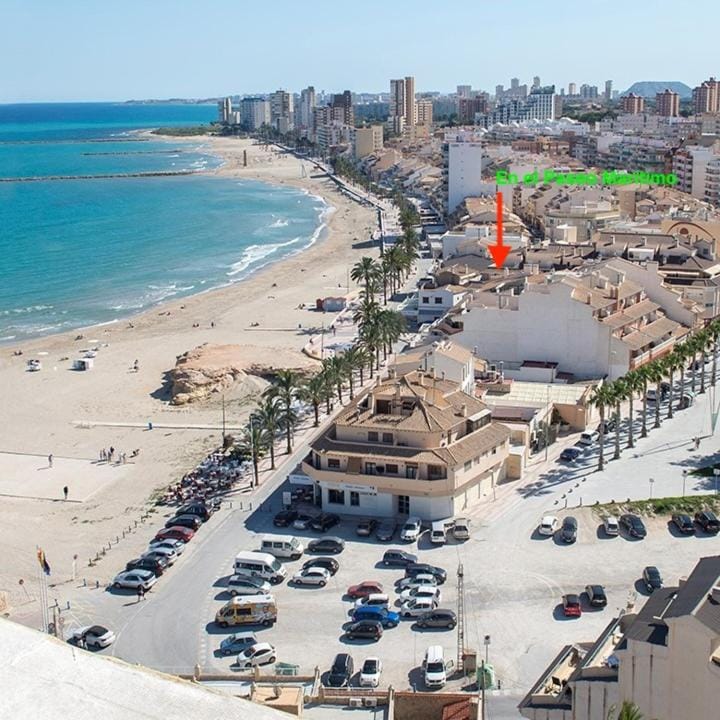 Property building, Neighbourhood, Natural landscape, Bird's eye view, Beach, City view, Location