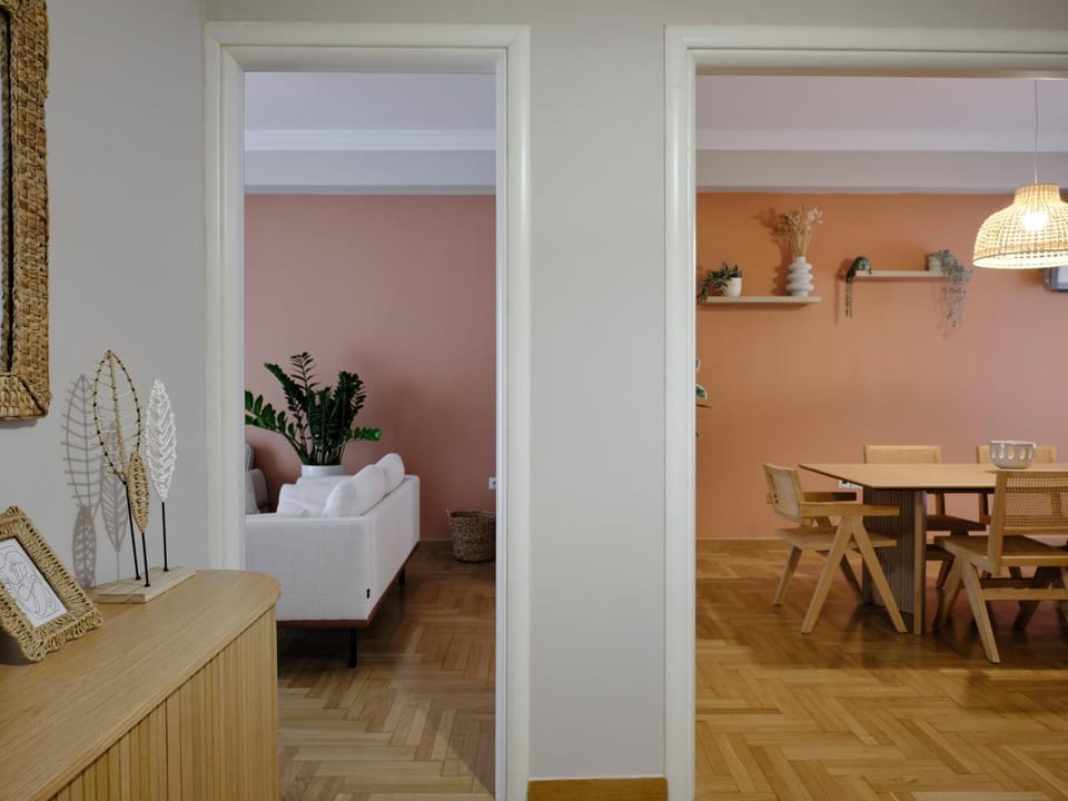 Living room, Dining area