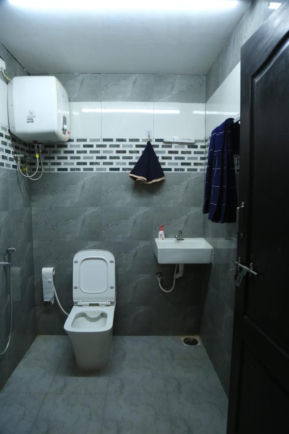 Toilet, Bathroom