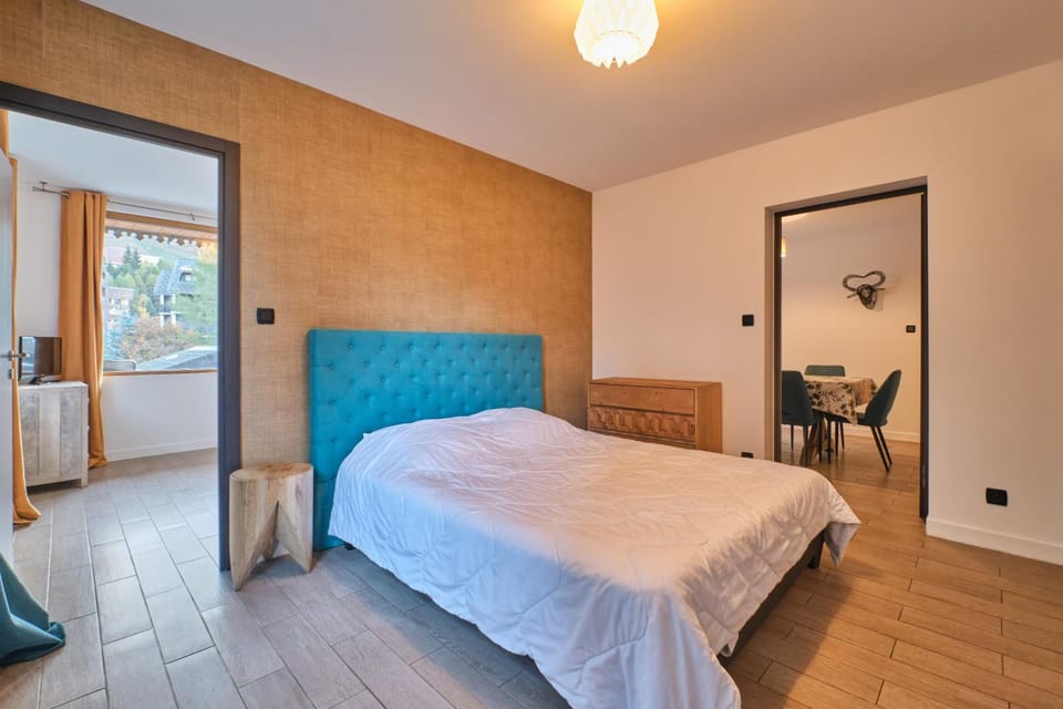 Living room, Bedroom